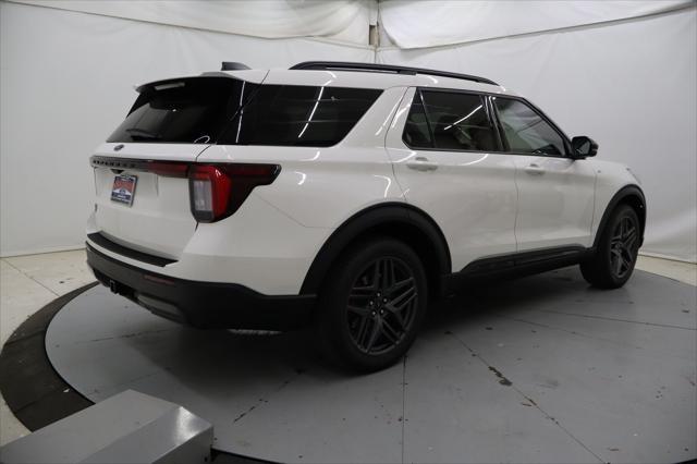 new 2025 Ford Explorer car, priced at $49,360
