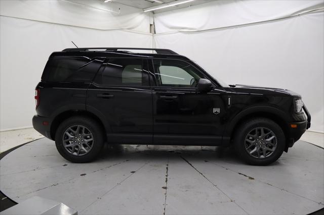 new 2025 Ford Bronco Sport car, priced at $31,531