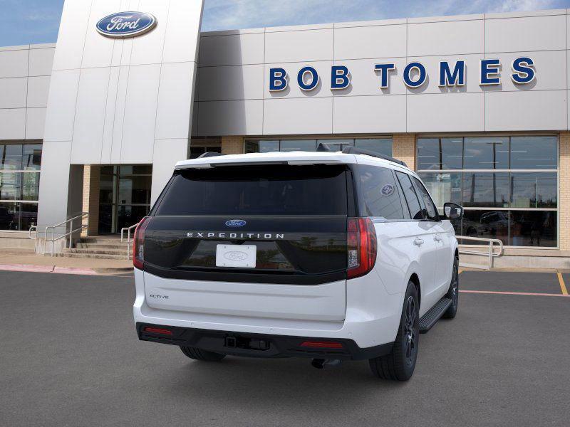 new 2025 Ford Expedition car, priced at $69,816