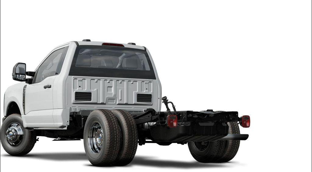 new 2024 Ford F-350 car, priced at $64,205