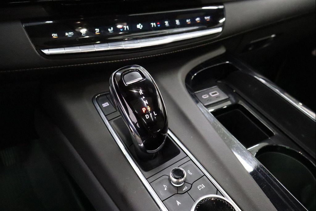 used 2024 Cadillac Escalade car, priced at $77,995