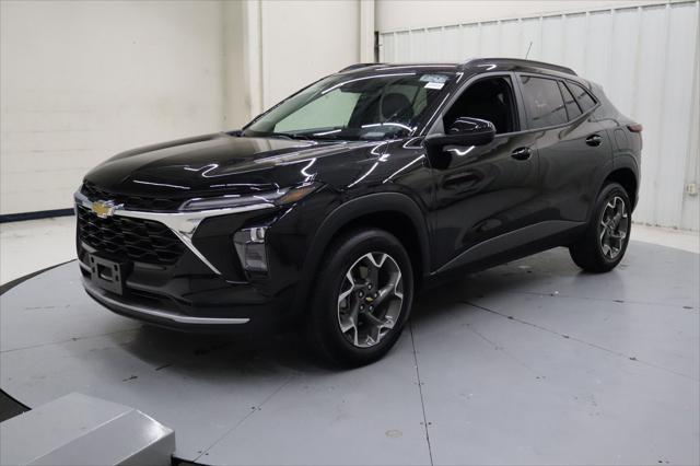 used 2025 Chevrolet Trax car, priced at $24,788
