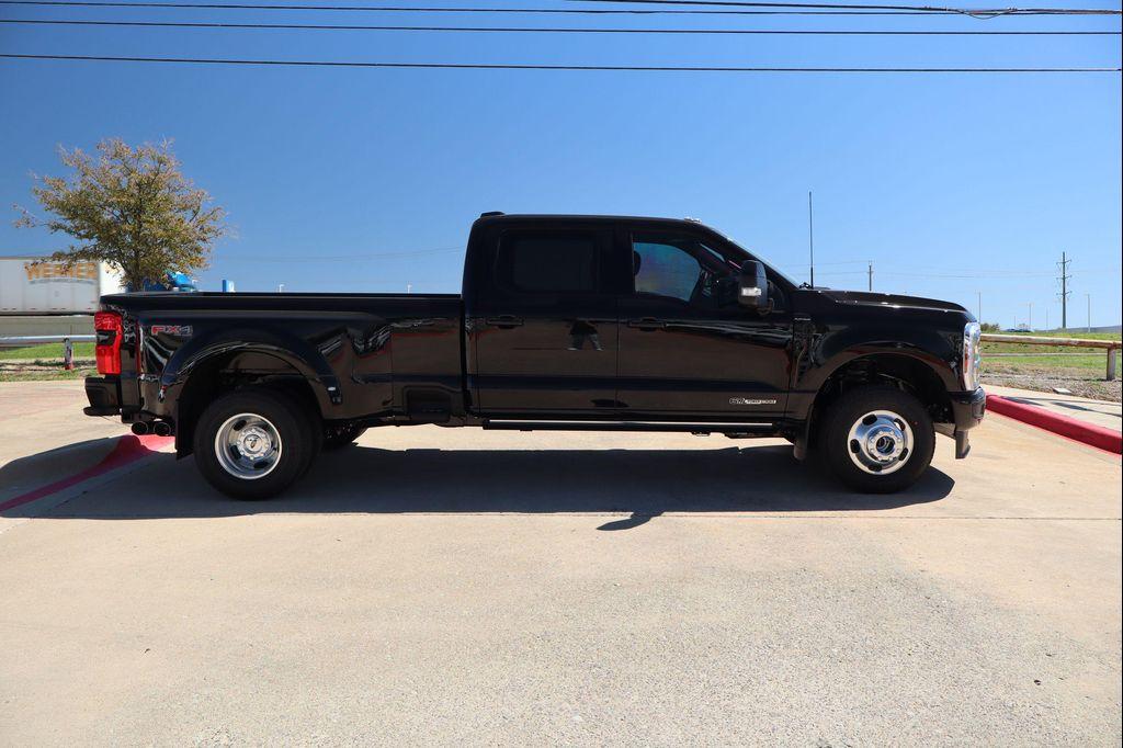 new 2025 Ford F-350 car, priced at $88,215