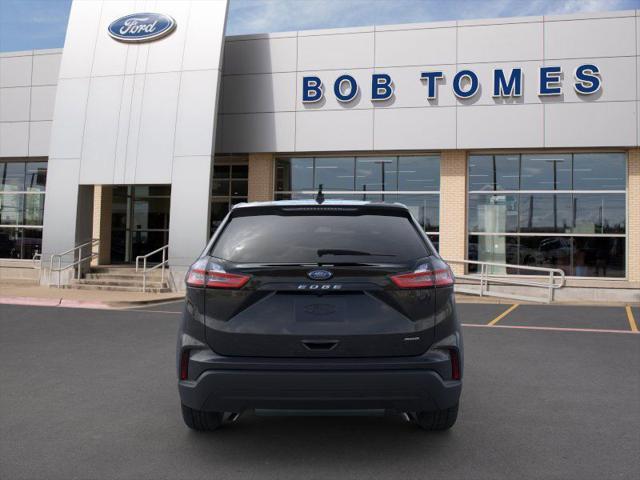 new 2024 Ford Edge car, priced at $32,040