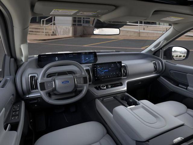 new 2025 Ford Expedition car, priced at $68,705