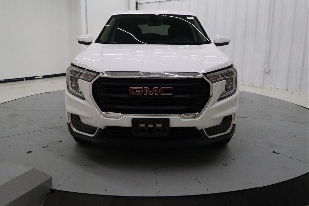 used 2024 GMC Terrain car, priced at $21,887