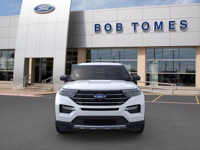 new 2024 Ford Explorer car, priced at $48,677