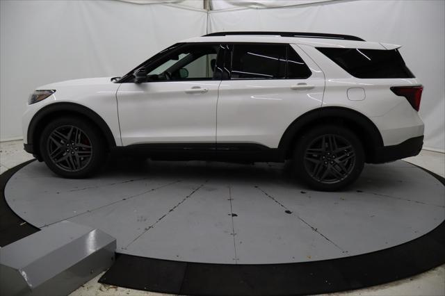 new 2025 Ford Explorer car, priced at $61,645