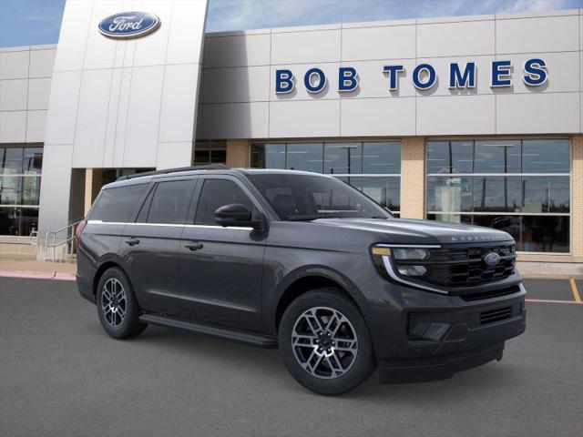 new 2025 Ford Expedition car, priced at $68,571