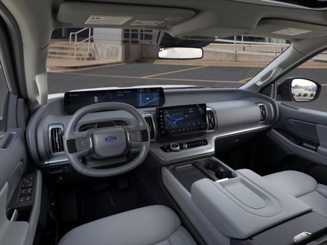 new 2025 Ford Expedition car, priced at $69,205