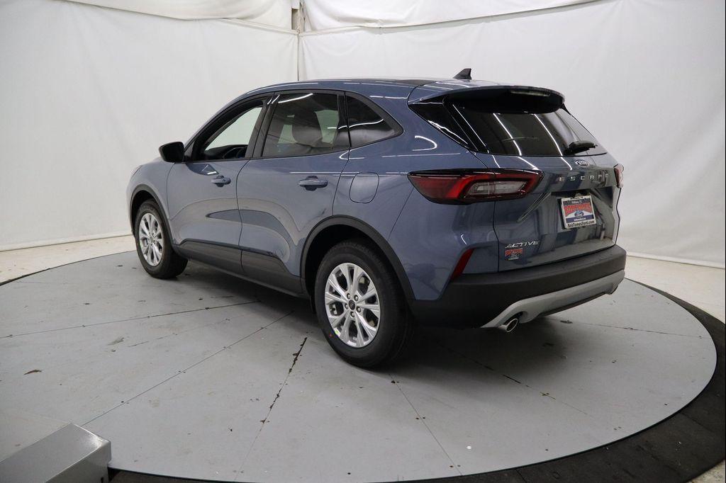 new 2025 Ford Escape car, priced at $25,631