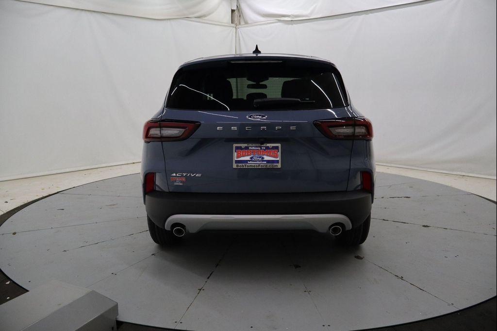 new 2025 Ford Escape car, priced at $25,631