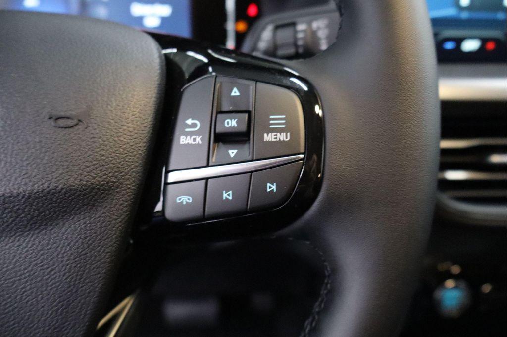 new 2025 Ford Escape car, priced at $29,283