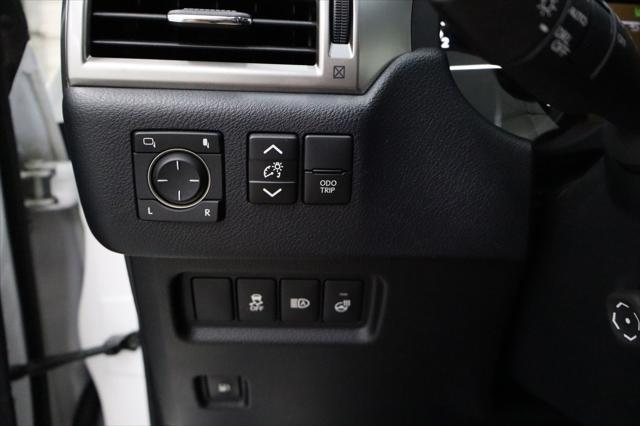 used 2023 Lexus GX 460 car, priced at $57,000