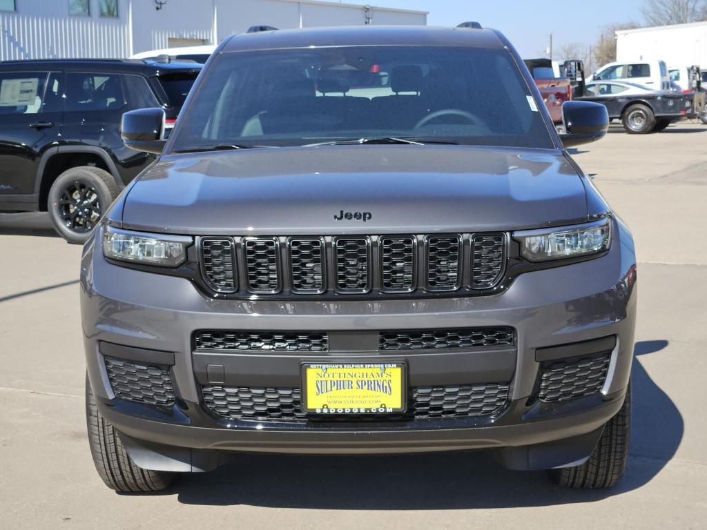 new 2025 Jeep Grand Cherokee L car, priced at $45,985