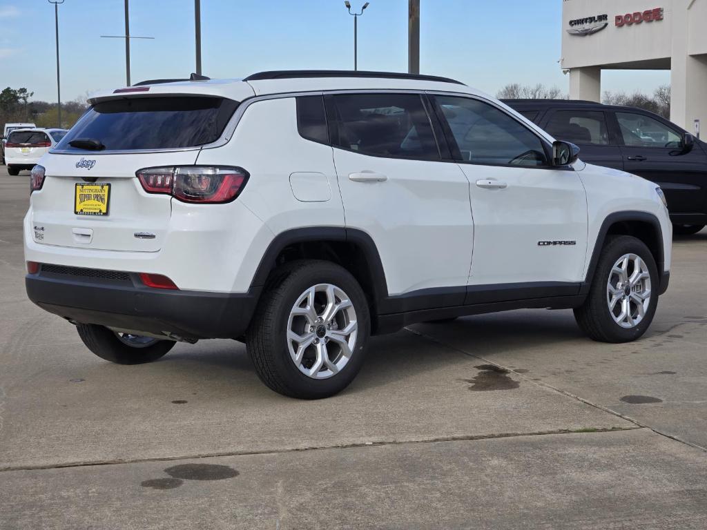 new 2025 Jeep Compass car, priced at $27,499