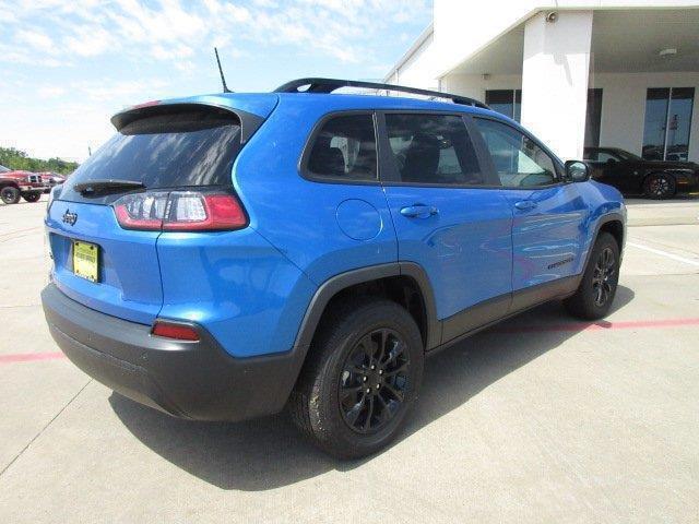 new 2023 Jeep Cherokee car, priced at $35,999