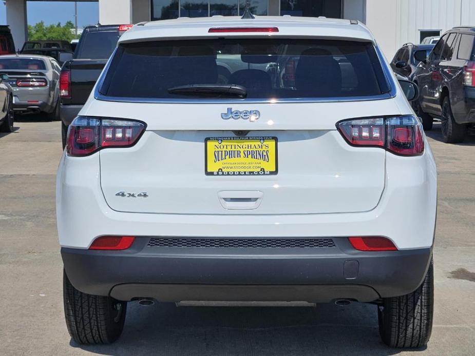 new 2024 Jeep Compass car, priced at $26,999