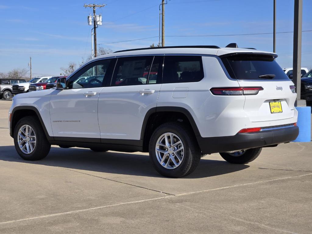 new 2025 Jeep Grand Cherokee L car, priced at $39,999