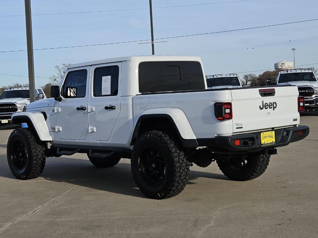 used 2022 Jeep Gladiator car, priced at $38,608