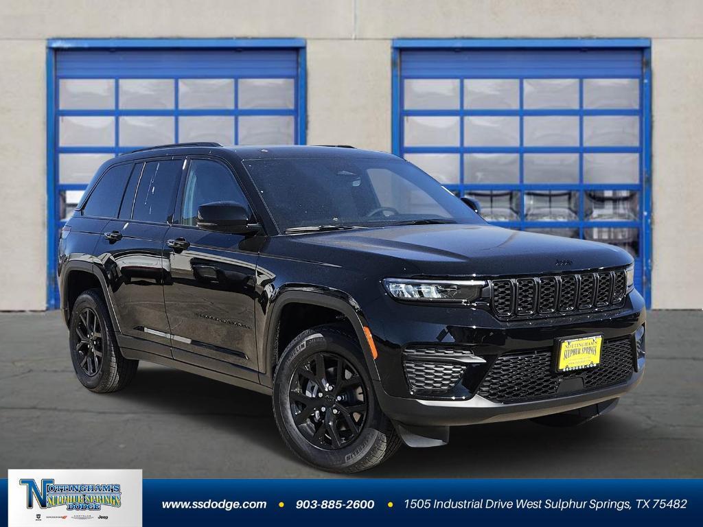 new 2025 Jeep Grand Cherokee car, priced at $44,054