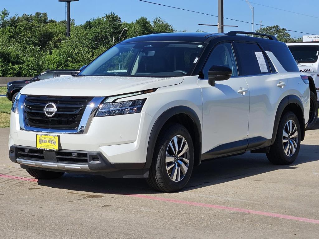 used 2024 Nissan Pathfinder car, priced at $39,799