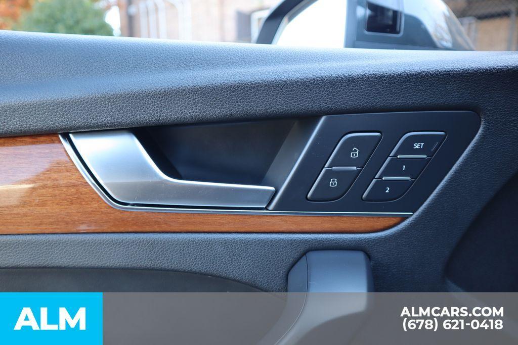 used 2021 Audi Q5 car, priced at $24,320