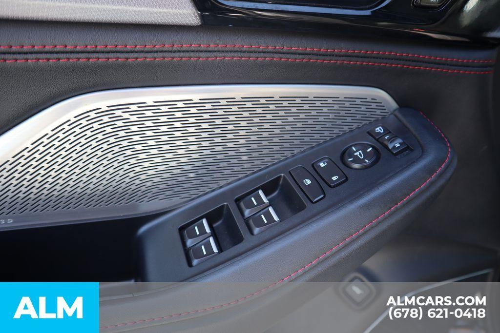 used 2022 Acura MDX car, priced at $40,470