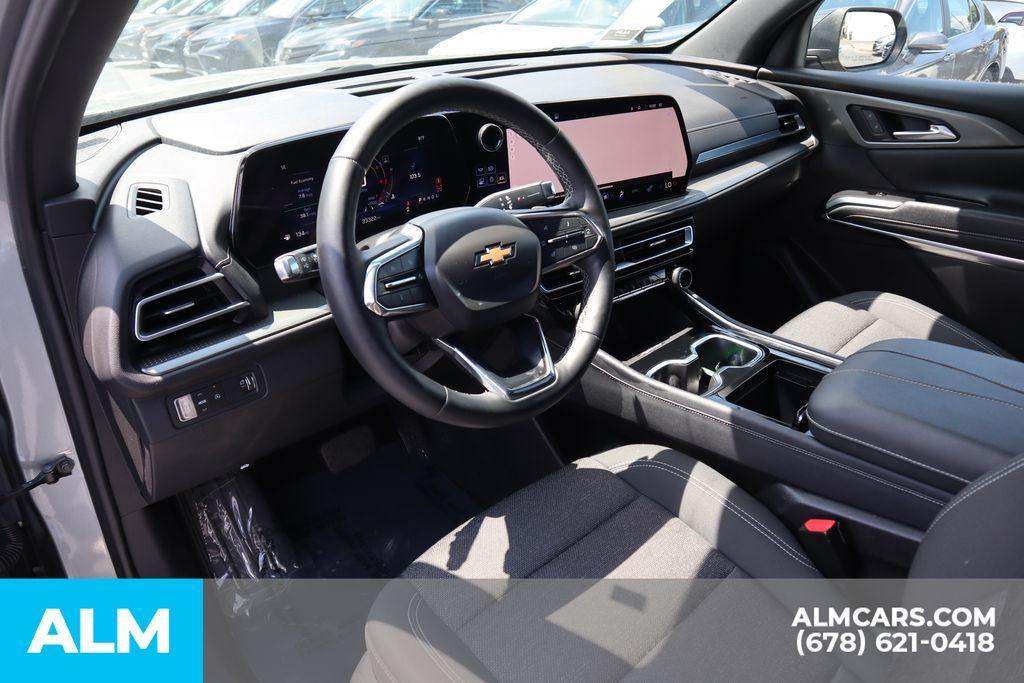 used 2024 Chevrolet Traverse car, priced at $36,420