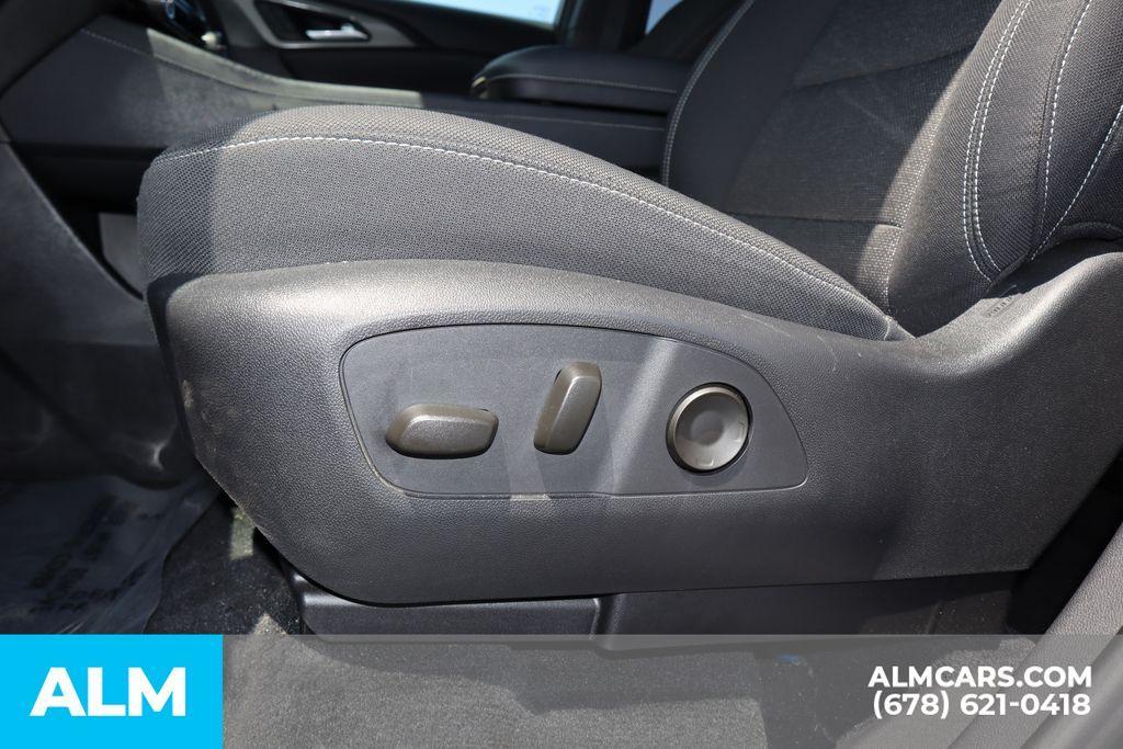 used 2024 Chevrolet Traverse car, priced at $36,420