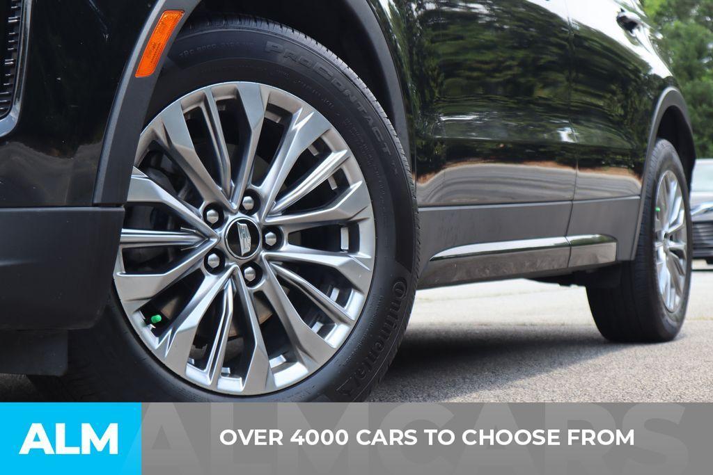 used 2025 Cadillac XT4 car, priced at $38,420