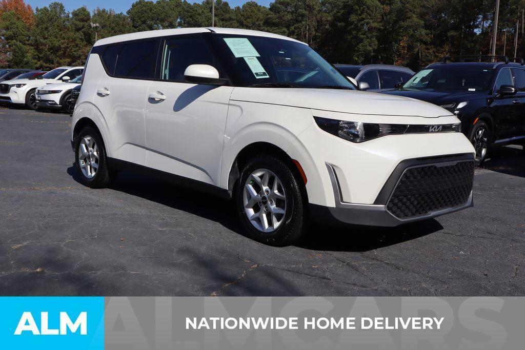 used 2024 Kia Soul car, priced at $16,620
