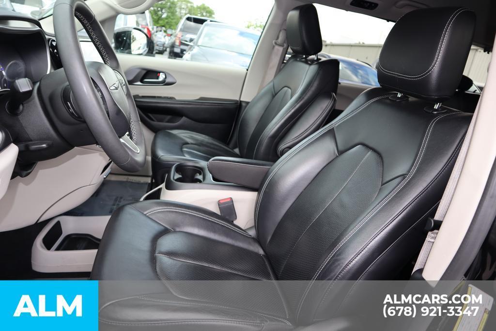 used 2022 Chrysler Pacifica car, priced at $23,920