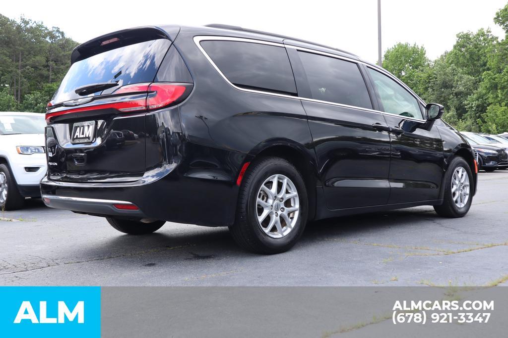 used 2022 Chrysler Pacifica car, priced at $23,920