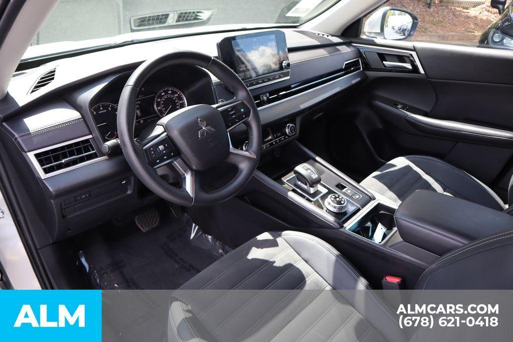 used 2024 Mitsubishi Outlander car, priced at $26,420