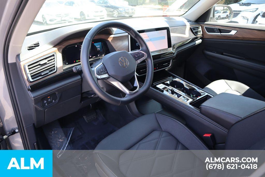 used 2025 Volkswagen Atlas car, priced at $34,920