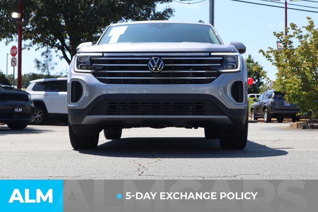 used 2025 Volkswagen Atlas car, priced at $34,920