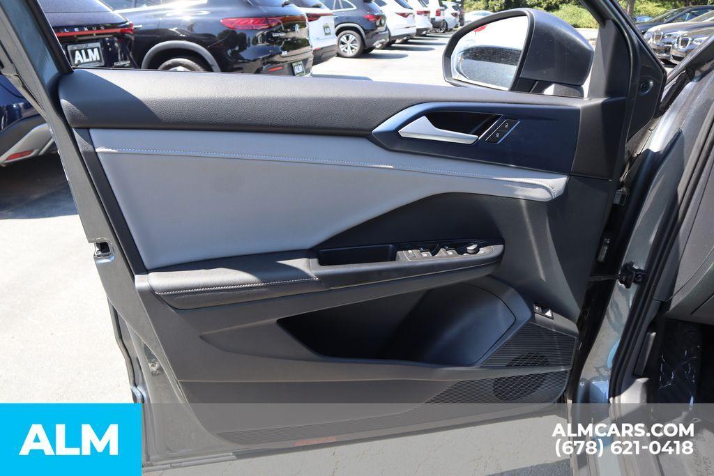 used 2024 Volkswagen Taos car, priced at $21,420