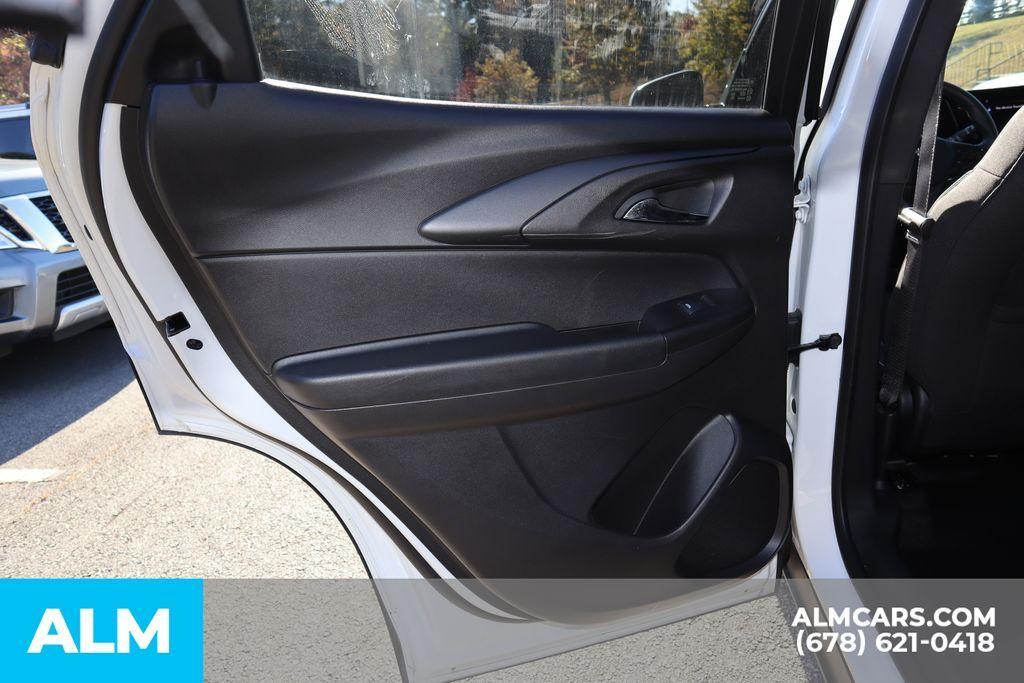 used 2025 Chevrolet TrailBlazer car, priced at $22,920