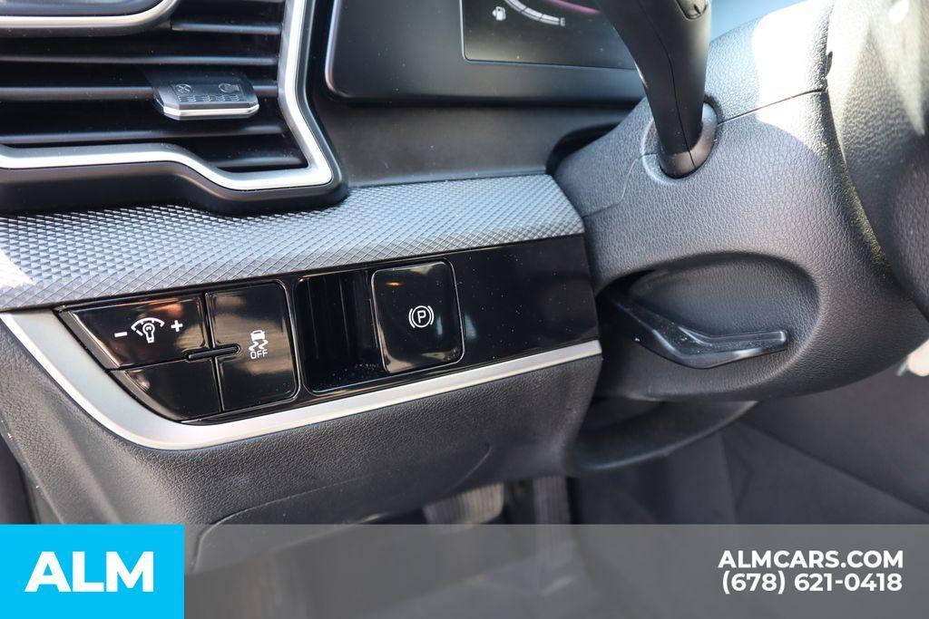 used 2024 Kia Sportage car, priced at $21,420