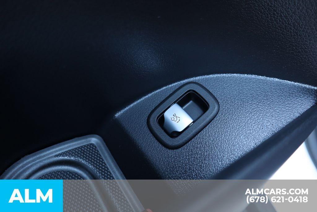 used 2024 Mercedes-Benz GLC 300 car, priced at $55,960