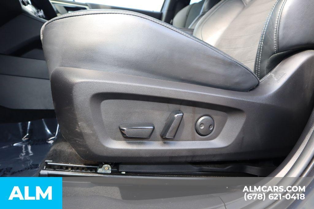 used 2023 Mitsubishi Outlander car, priced at $20,120