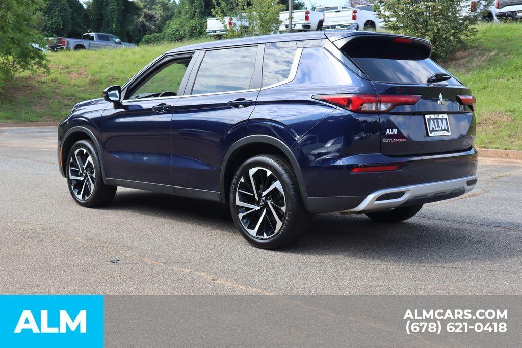 used 2023 Mitsubishi Outlander car, priced at $20,120