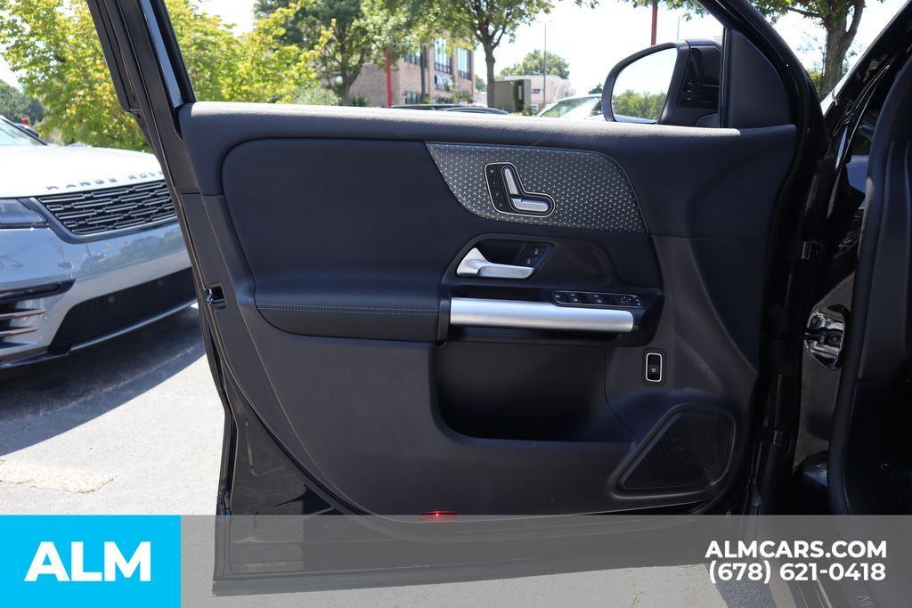 used 2025 Mercedes-Benz GLA 250 car, priced at $33,420