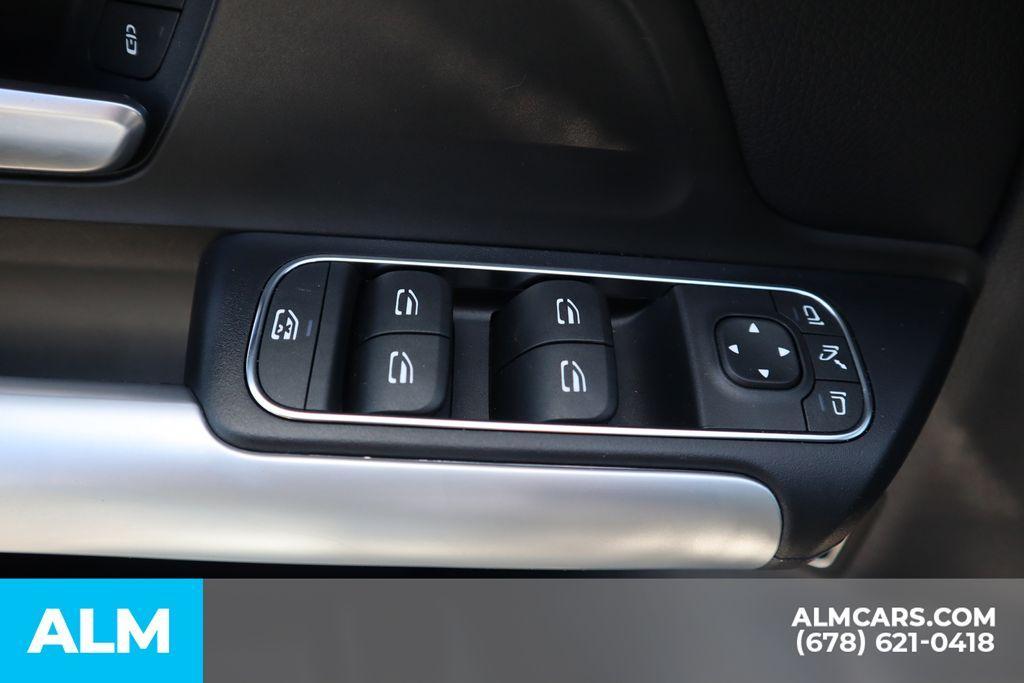 used 2025 Mercedes-Benz GLA 250 car, priced at $33,420