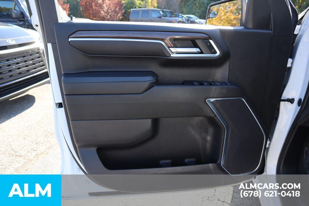 used 2024 Chevrolet Silverado 1500 car, priced at $31,420