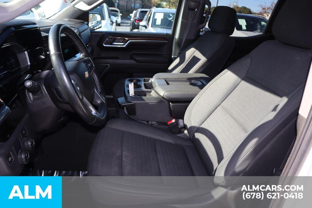 used 2024 Chevrolet Silverado 1500 car, priced at $31,420