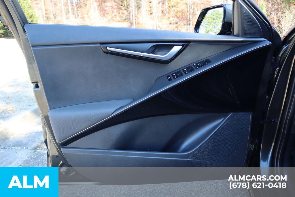 used 2024 Kia Niro EV car, priced at $13,920