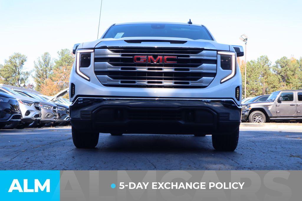 used 2022 GMC Sierra 1500 car, priced at $31,920