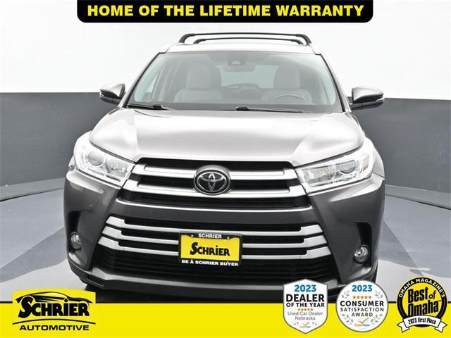 used 2019 Toyota Highlander car, priced at $35,988